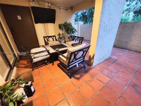 9135 SW 125th Ave APT P-106, Miami, FL 33186