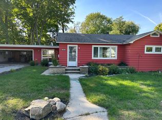 4095 Park Lane St, Traverse City, MI 49686