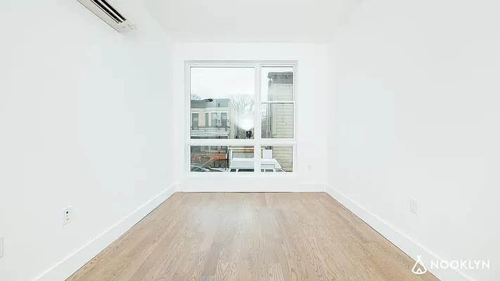 Rented by Nooklyn NYC LLC | media 40