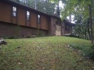 116 Newridge Rd, Oak Ridge, TN 37830
