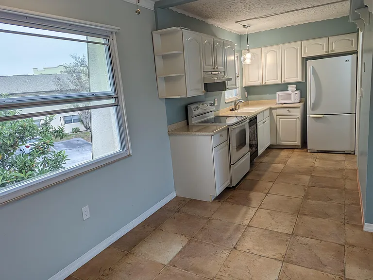 3135 Shady Dell Ln #220-S3135-220 — Photo 15