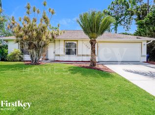 17389 Kentucky Rd, Fort Myers, FL 33967