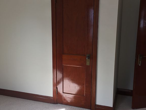 5th image of 1408 Elm St
