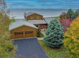 4913 E Lake Rd, Burt, NY 14028