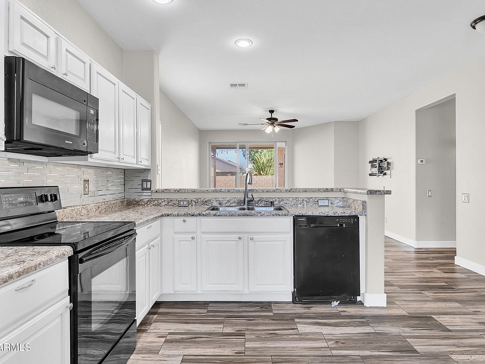 1st image of 11614 W WESTERN Avenue