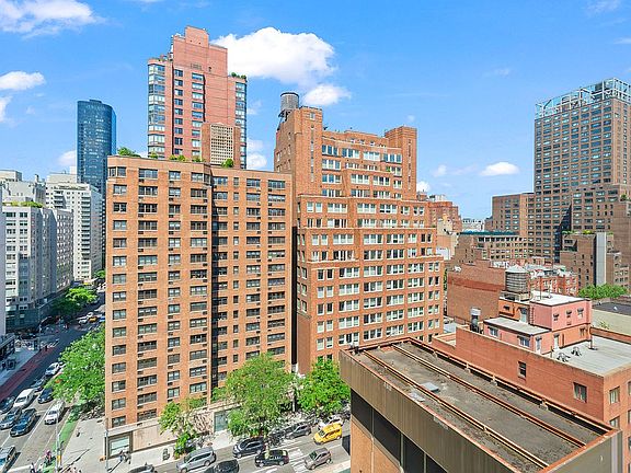 3rd image of 301 E 62nd St APT 14J