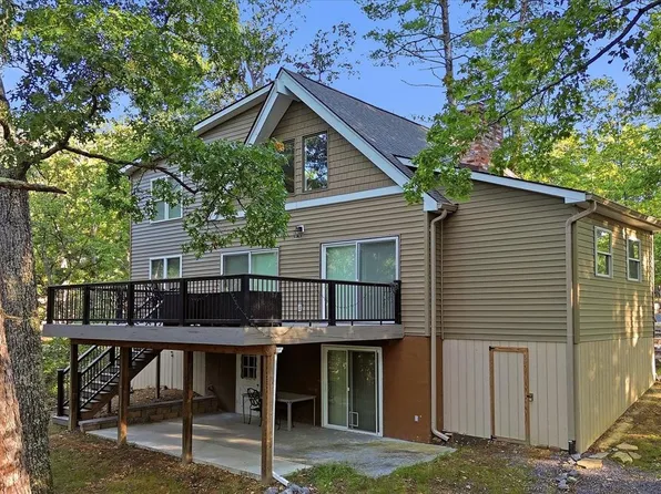 433 Brian Dr, Basye, VA 22810