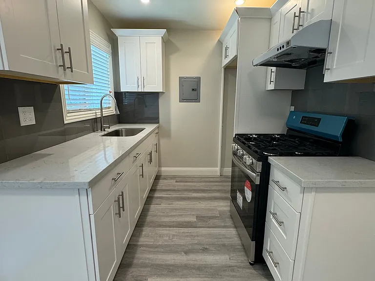1027 S Atlantic Blvd #21 — Photo 3