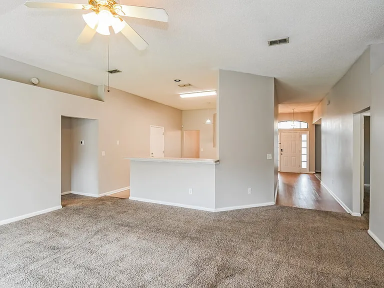 427 Federal Hill Rd — Photo 4