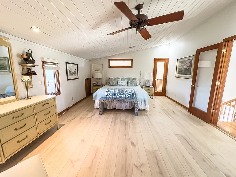 725 Conn Way — Photo 19