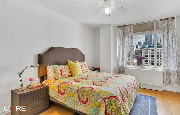 Rented by CORE | media 19