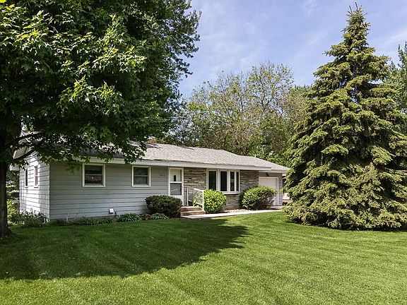 4th image of 6516 Stinson Blvd