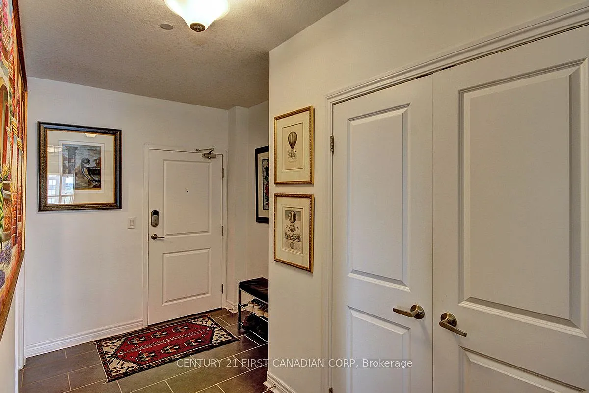 2 bed, $2,900 — Photo 4