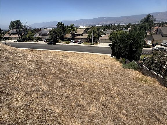 4th image of 25451 Huron St Lot 2