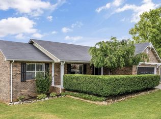 2127 Raulston View Dr, Maryville, TN 37803