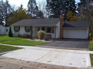 3928 Standish St, Kalamazoo, MI 49008