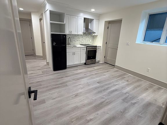 studio like apt with separate bedroom