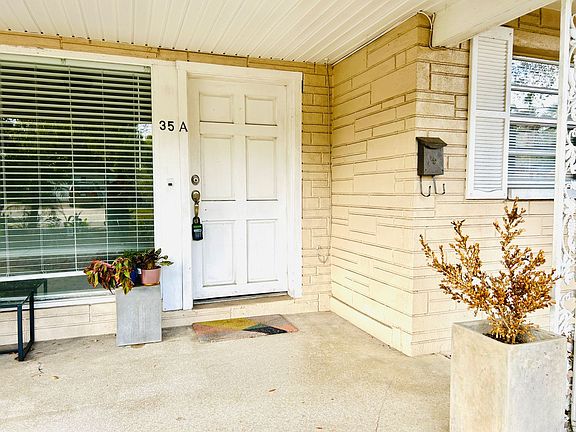4th image of 35 E Winter Park St #35A