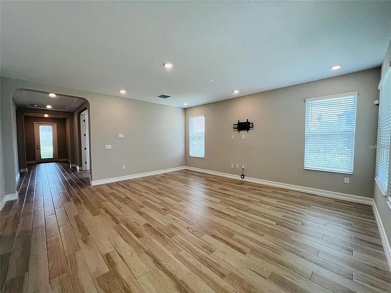 4567 Tivoli Dr — Photo 14