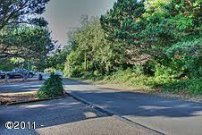1st image of 2500 SW Dune Ave