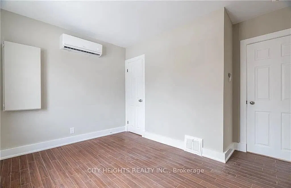 2 bed, $2,000 — Photo 3