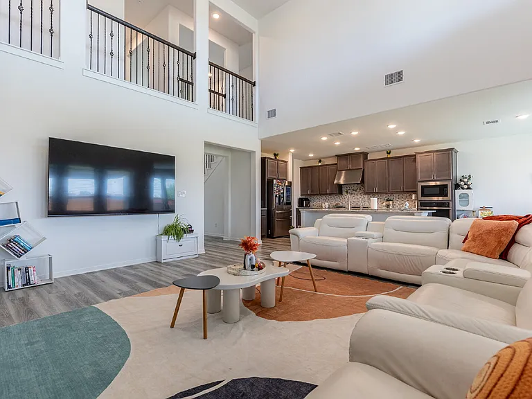 2332 Giona Pl — Photo 25