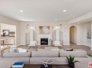 313 S Reeves Dr APT 102, Beverly Hills, CA 90212