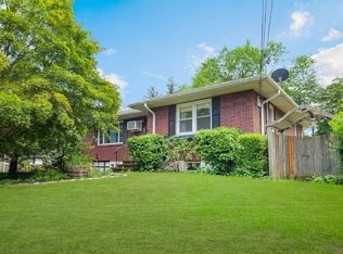 19 E Orchard St, Nanuet, NY 10954