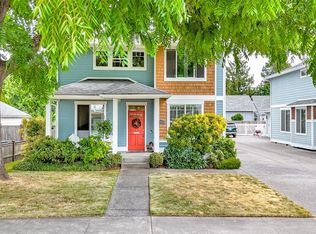 417 4th St NE, Puyallup, WA