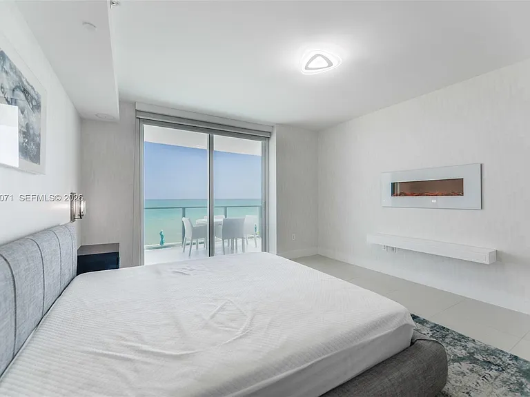 3951 S Ocean Dr #402 — Photo 16