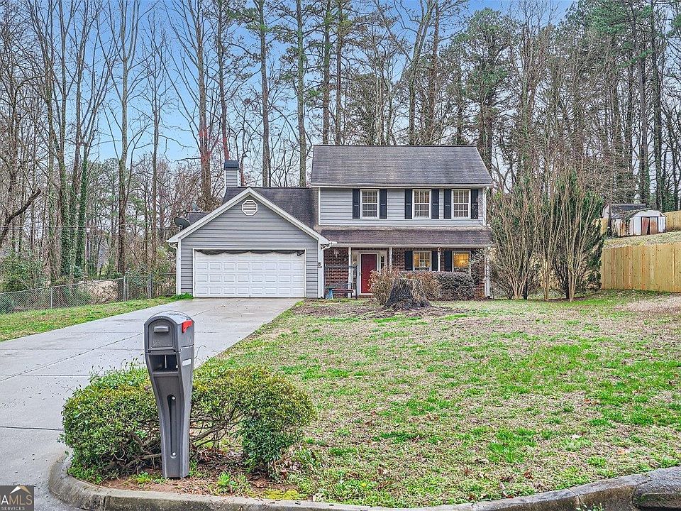 1st image of 920 Lauren Kay Ct