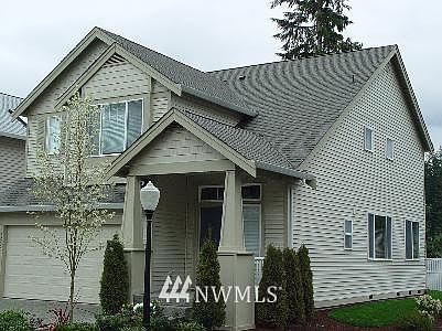 2nd image of 15223 25th Ave W