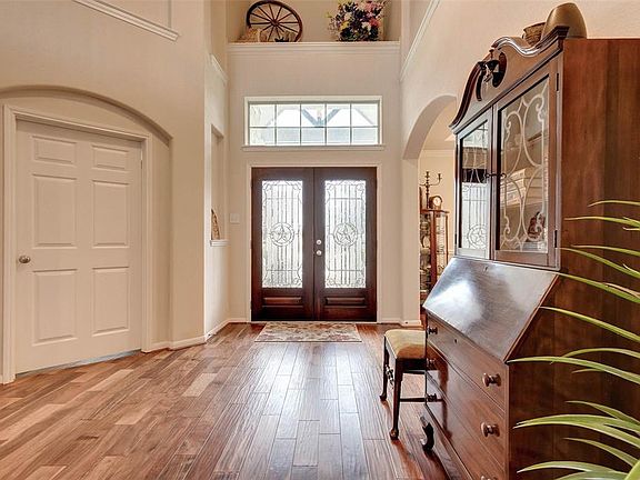 5th image of 5058 Gold Haven Dr