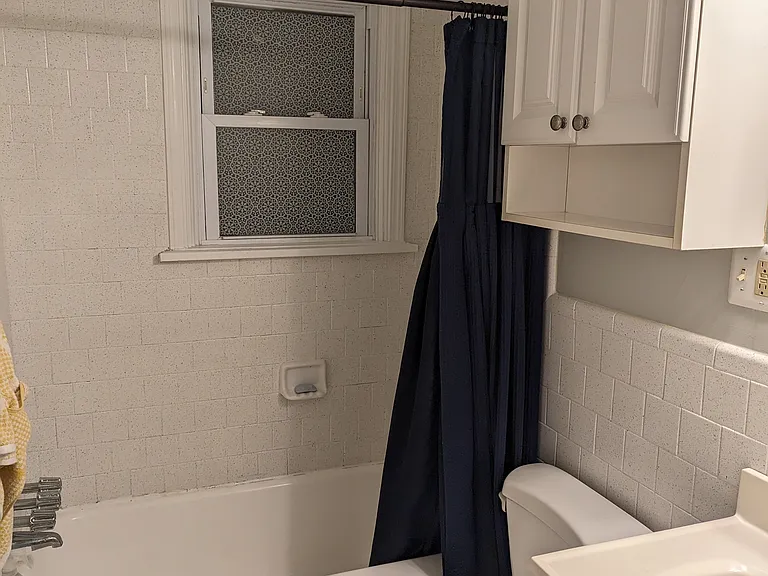 516 Thayer Ave #2 — Photo 10