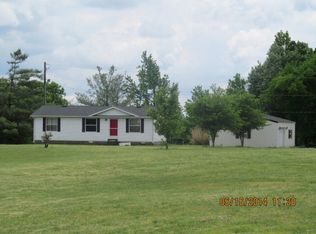 289 Leon Smith Ln, Nortonville, KY 42442