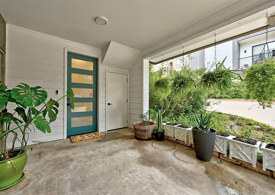 2804 S 1st St Austin TX Zillow