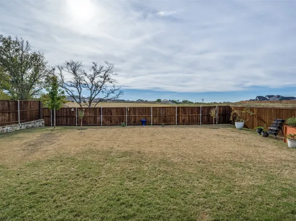 337 Augusta Ct, Oak Point, TX 75068