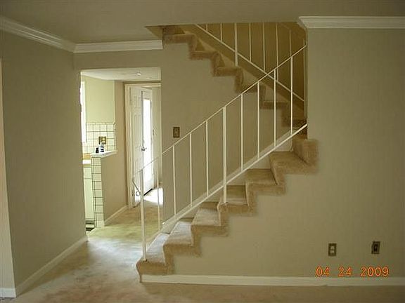 Living room2