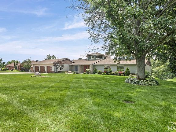 5th image of 5119 White Oak Dr