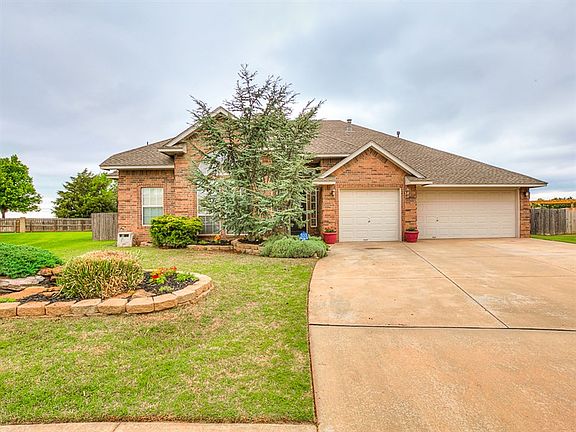4th image of 2077 Long Trail Ct