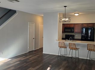 17471 Red Oak Dr #17471, Houston, TX 77090