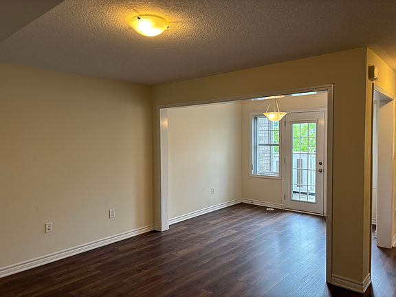 5th image of 22 Spring Creek Dr #18