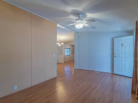 4th image of 5805 W Harmon Ave Space 73