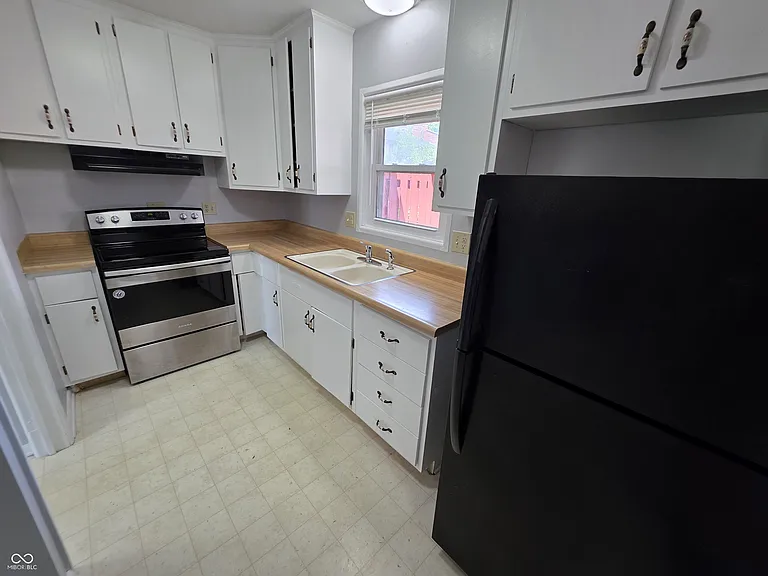 4929 Mount Vernon Dr — Photo 6