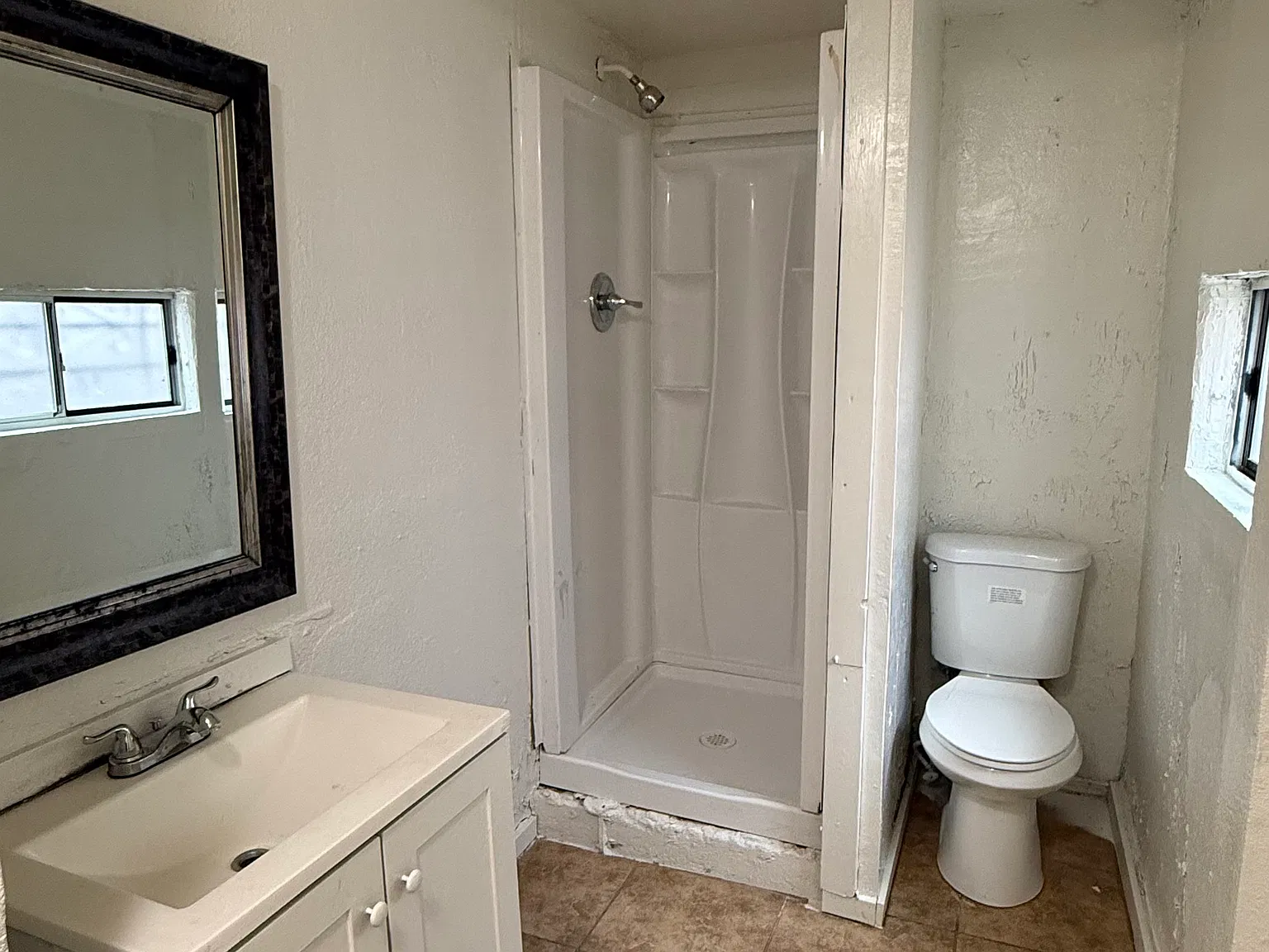 2 bed, 1000 sqft, $1,400 — Photo 4