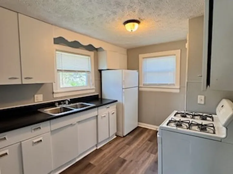 3801 Lafayette St — Photo 5