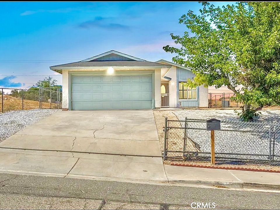 1st image of 16284 Puesta Del Sol Dr