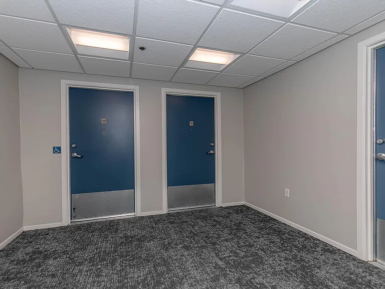Villa Escondido - 55+ Senior Apartments — Photo 15