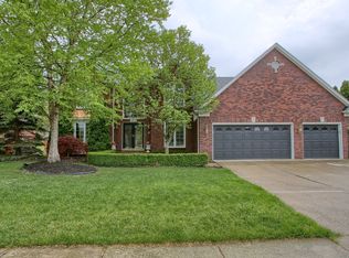 20572 Windemere Dr, Macomb, MI 48044