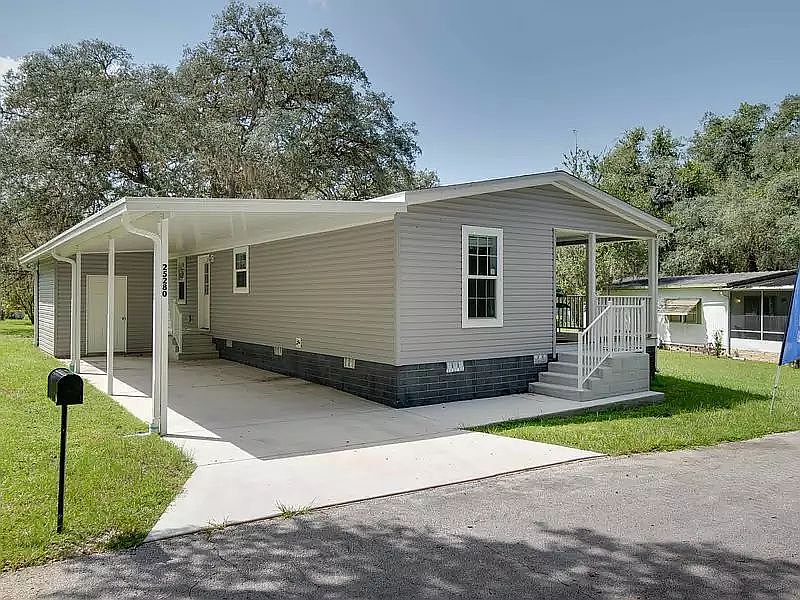 1st image of 25280 NE 139th Pl